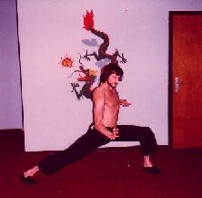 1977, Kursleiter Horst T. Kuhl vom Tao-Chi Duisburg - Aufnahmen zu den 18 Faustmethoden in der Kung-Fu Akademie Dr. Yao