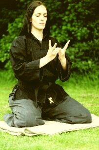 Susanne - Mudra : Handgriffe der Meditation und Konzentration