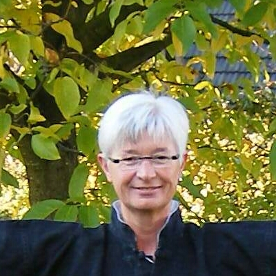 Anne Bolten, Kursleiterin f�r Qigong Yangsheng im Tao-Chi Dojo Duisburg