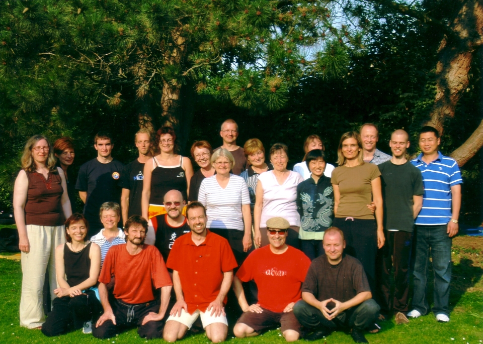 Sommer 2008. Nordpark Dsseldorf. Dao-Meditation mit Lehrerin Qin Ling