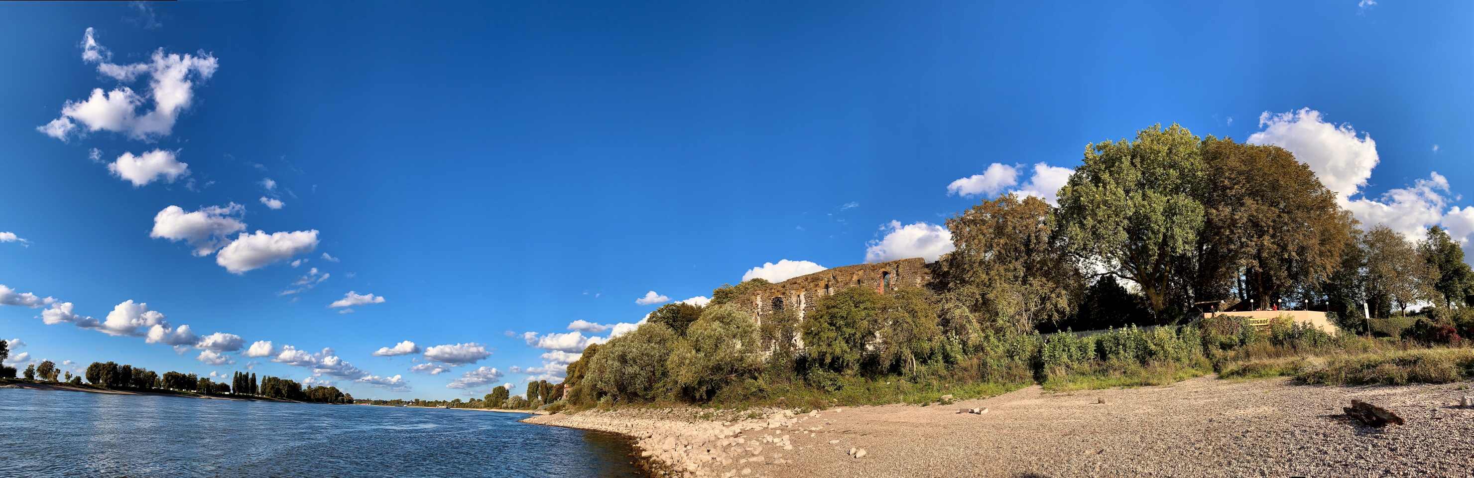 Panorama-2960x960_Clouds over the Rhine, Imperial Castle Kaiserswerth Panoramic View