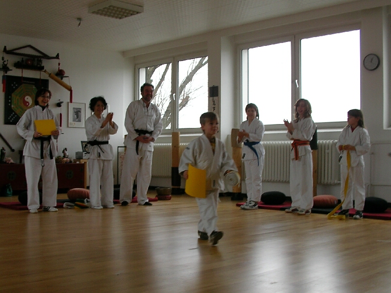 Photos von unserer Kinder Kung-Fu Prüfung im Jahr 2007