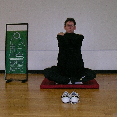 die Leber-Übung aus dem Qigong der Meister der Elementarschule