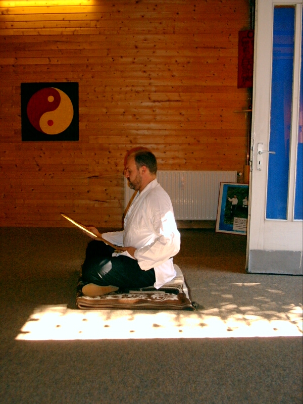 Schwert-Meditation;  Bernd Grätz, 5. Toan,  Meister unserer Shaolin-Archive
