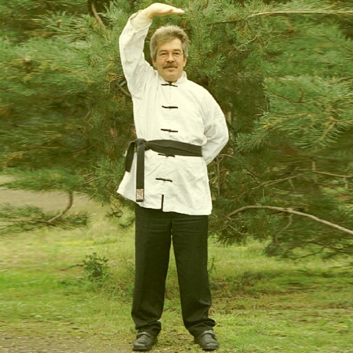 Qigong - auch Chi-Kung, Dao-Yin oder Nei-Kung genannt - Energiearbeit und Lebenspflege, Atemschule und Meditation