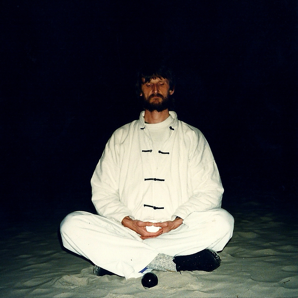 Meditation at Full-Moon, Beach of Borkum , North Sea Island 960