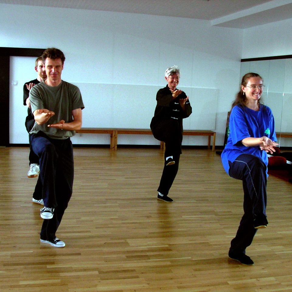 MiChuanTaiJiQuan_im-Tao-Chi_seit-1988-die-Schule-fuer-Tai-Chi-und-Qigong-in-Duisburg-Neudorf-0166-960Q