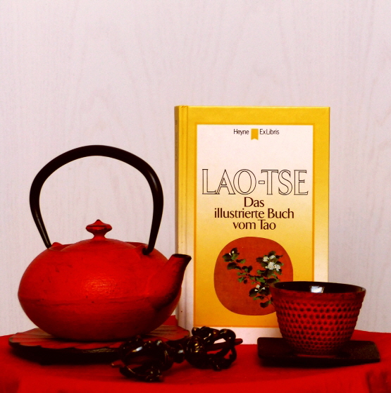 Drinking Tea with Lao-Tze 555Q