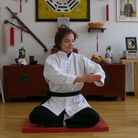 Fr�hlingsbeginn, eine Qigong-�bung aus dem Tao-Chi-Kung - Energiearbeit und 