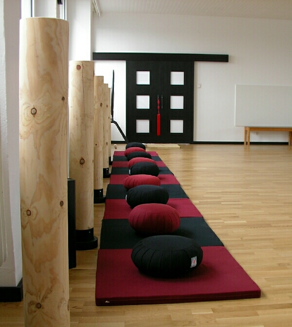 Meditation - das Sitzen in Stille üben