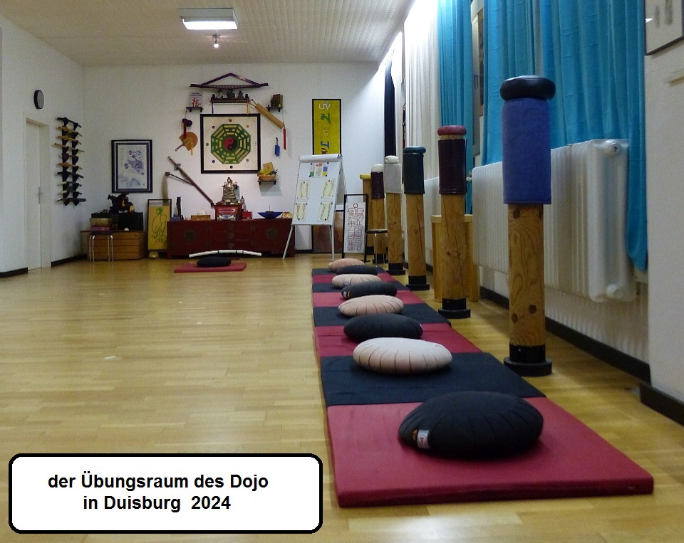 Tao-Chi, seit 1988 - die Schule fr Tai-Chi und Kung-Fu, Qigong und Meditation in Duisburg Neudorf - unser Traditionell eingerichteter bungsraum