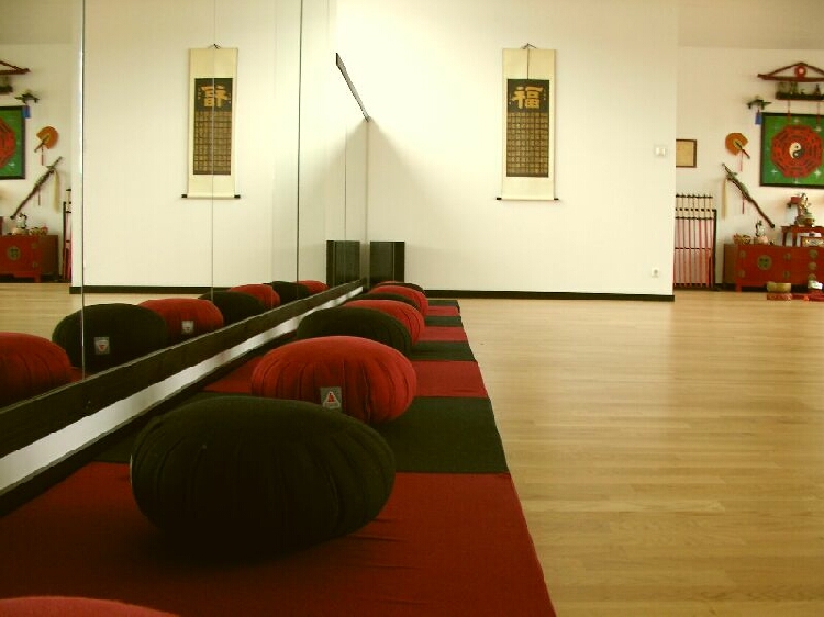 Meditationskissen im Tao-Chi Dojo Duisburg