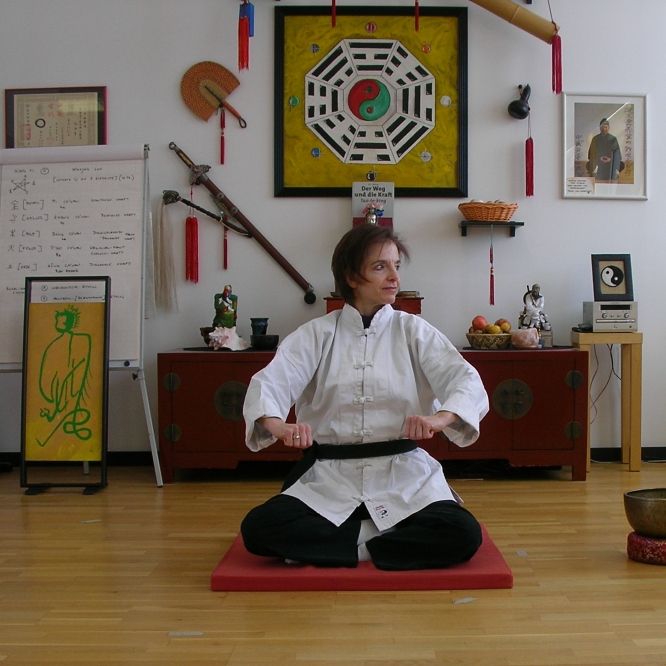 Tao-Chi-Kung - Wege zu Gleichgewicht und Harmonie, innere Kraft aufbauen - Chinesische Atemschule und Heilgymnastik, Energiearbeit und Meditation im Tao-Chi
