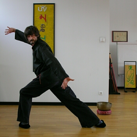 Ba Duan Jin - die 8 Brokate im Shaolin-Chi-Kung